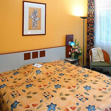 Mercure Hotel 4*
